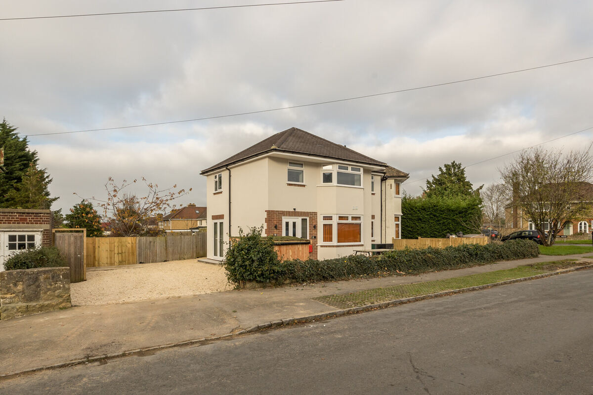 Headington, Oxford - finished new-build home