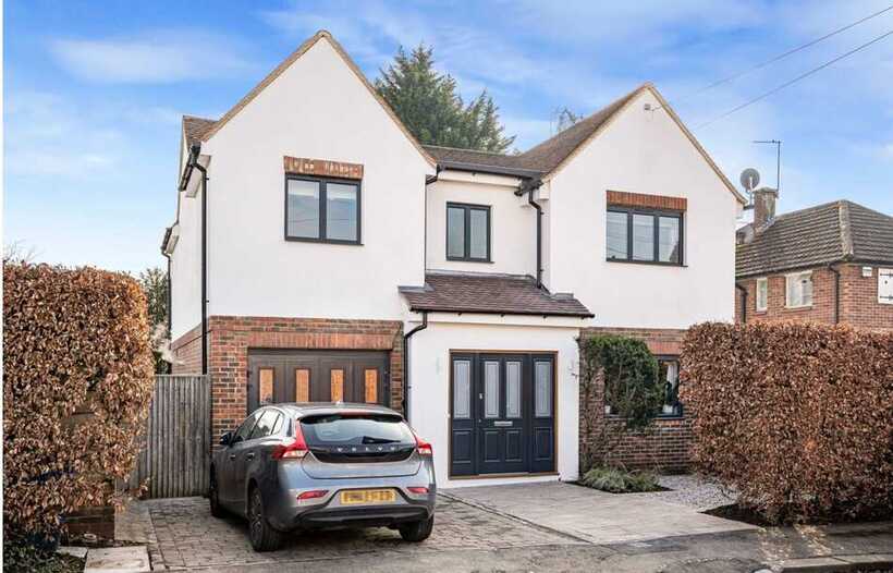 Wyndham Way, Summertown - finished front extension and dormer conversion